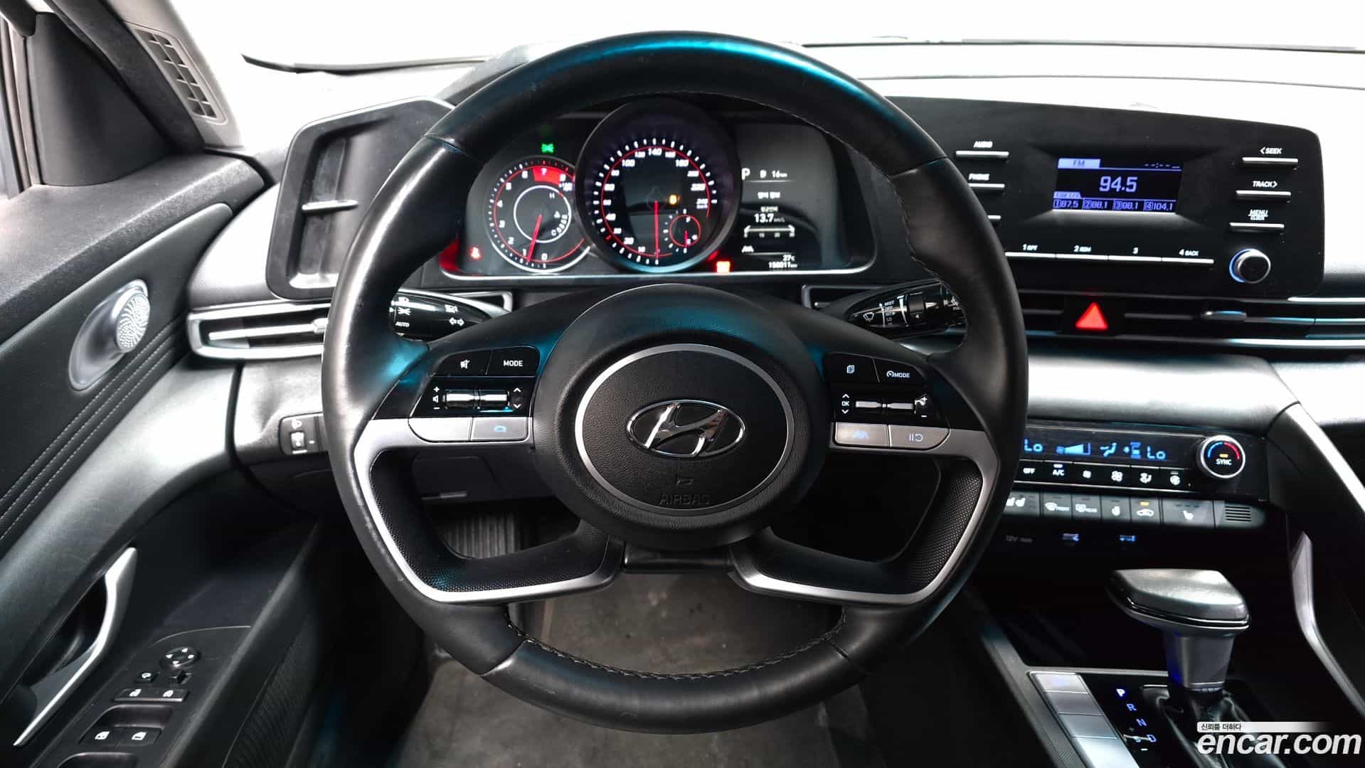 AVANTE Hyundai 2021.9-OPTION-017