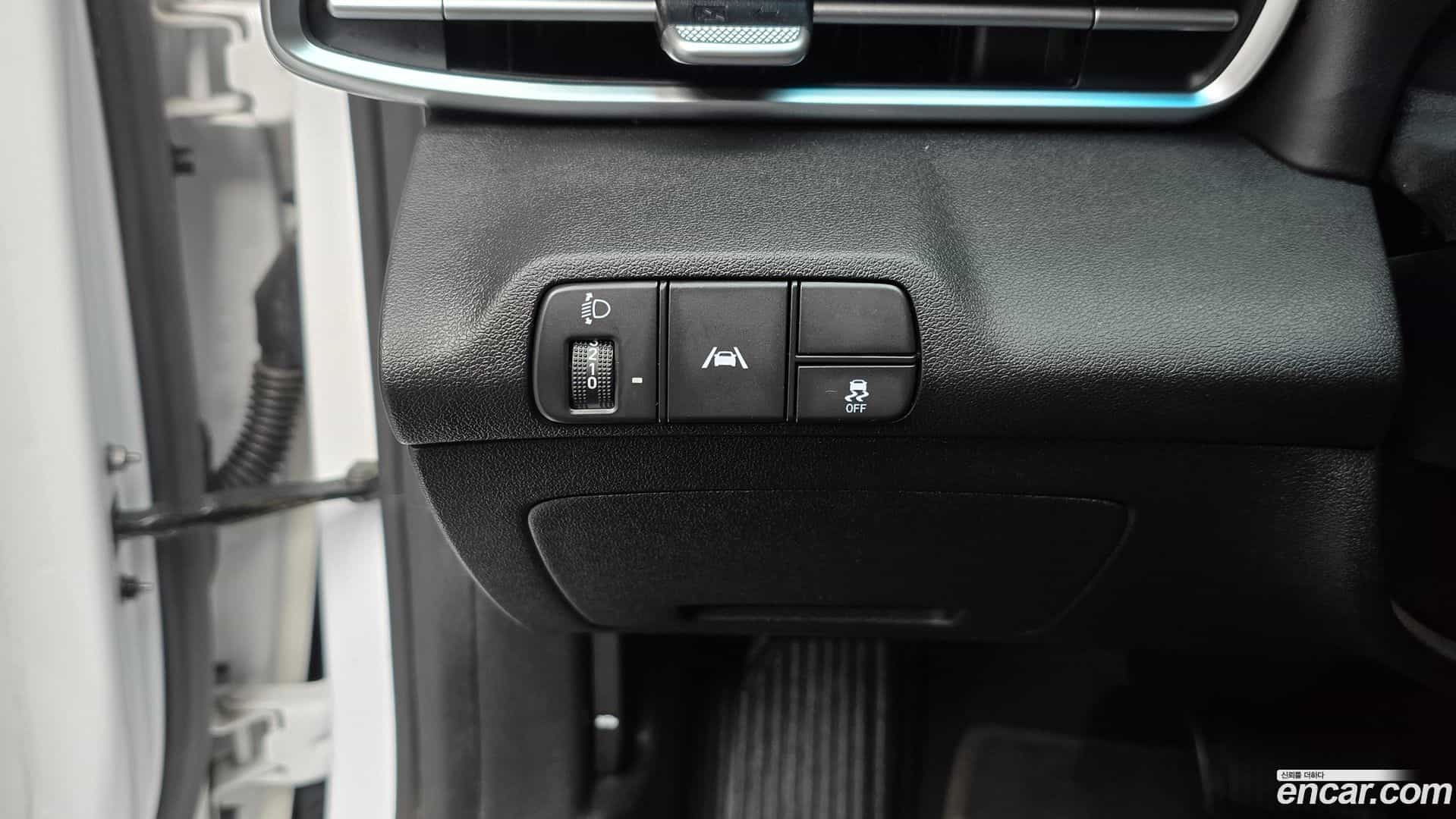 AVANTE Hyundai 2021.9-OPTION-022
