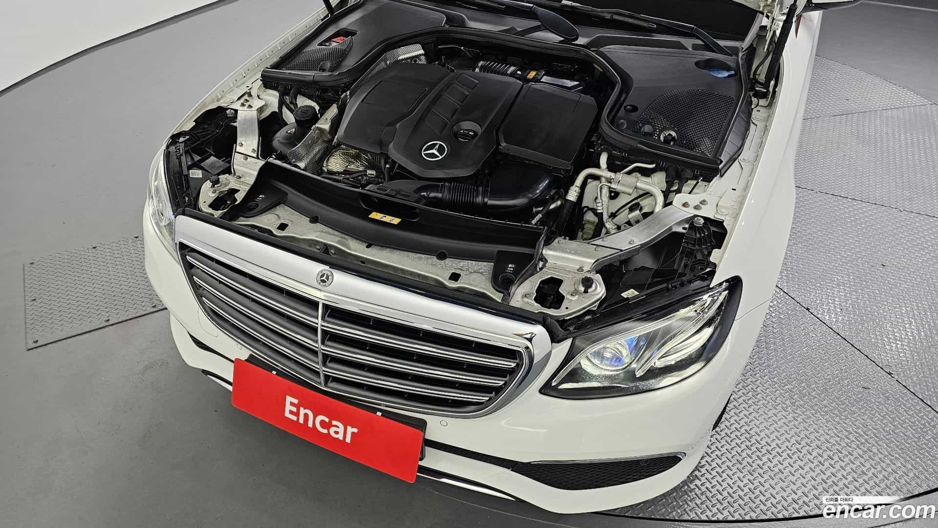 E-Class Mercedes-Benz 2020.4-OUTER-006