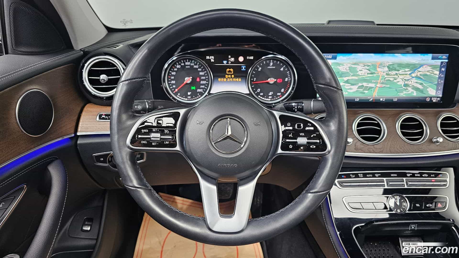 E-Class Mercedes-Benz 2020.4-OPTION-018
