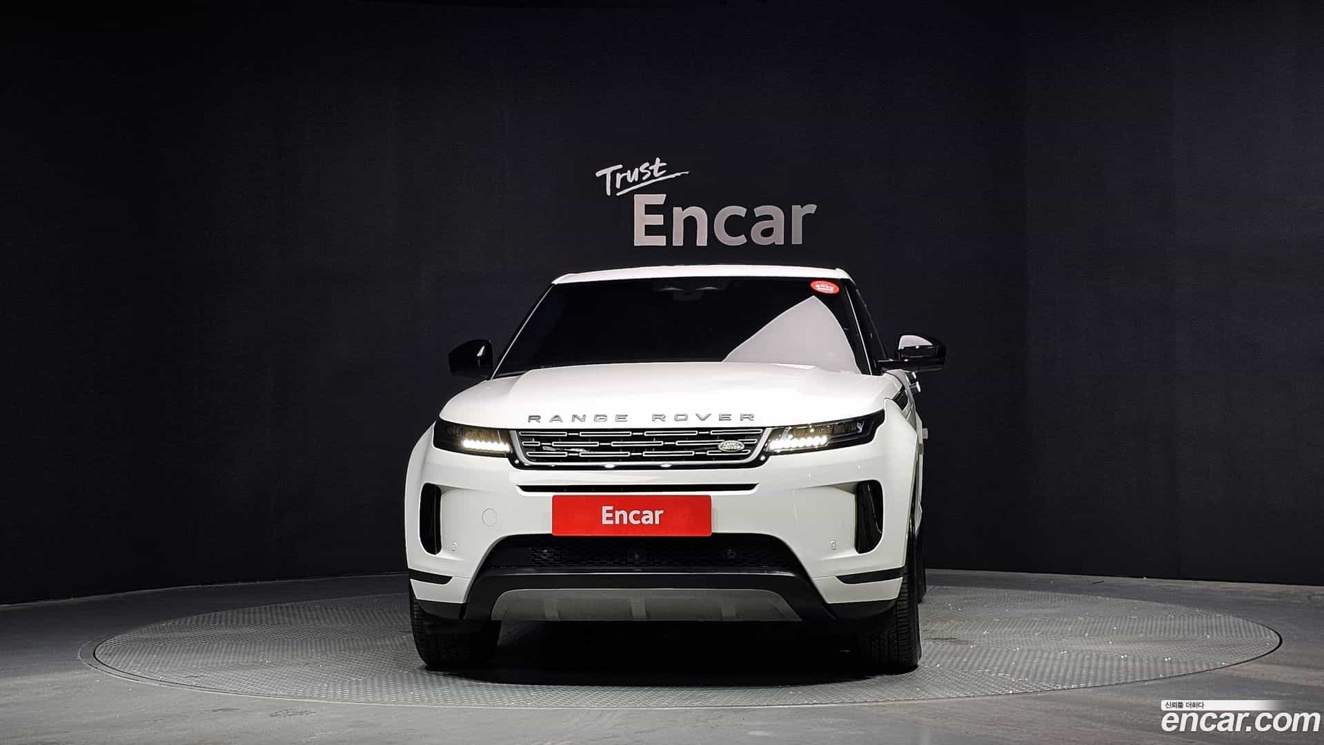 Range Rover Evoque Land Rover 2025.2-OUTER-003