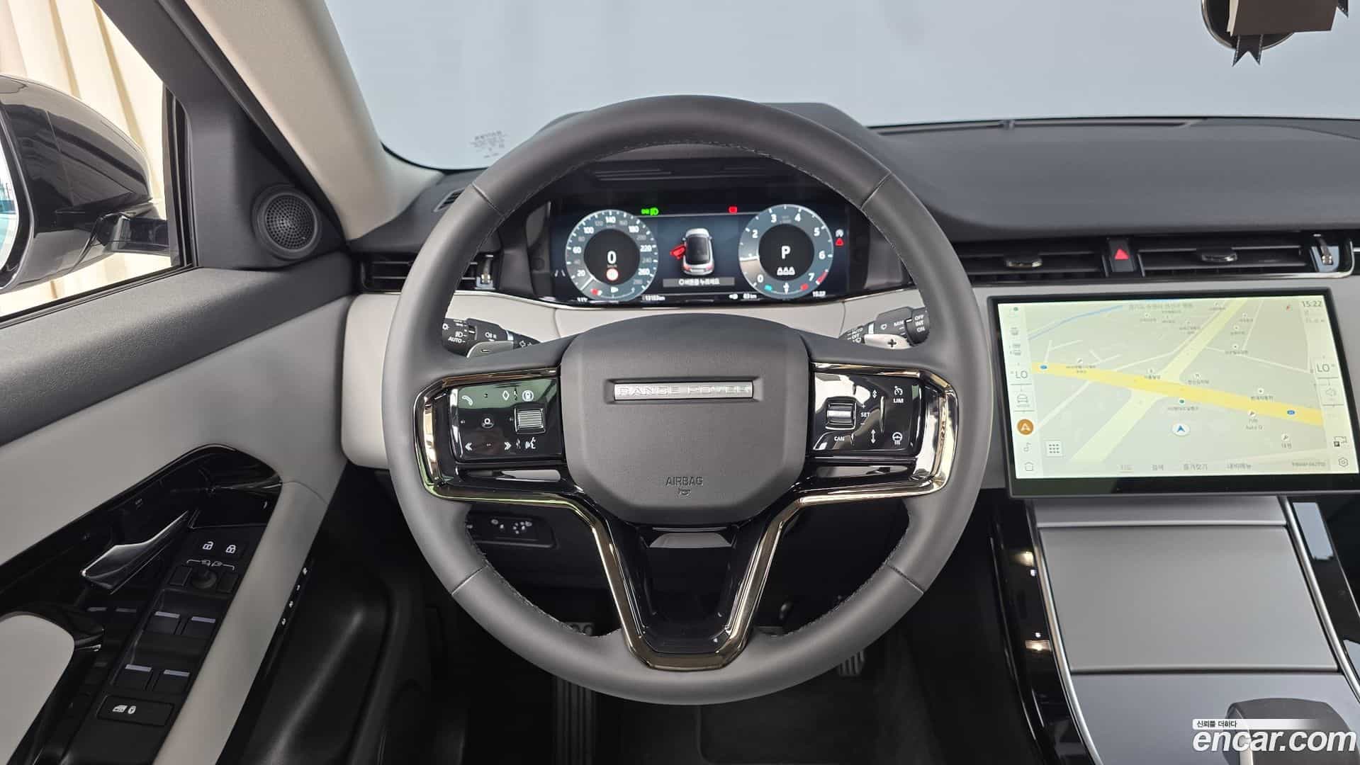 Range Rover Evoque Land Rover 2025.2-OPTION-017