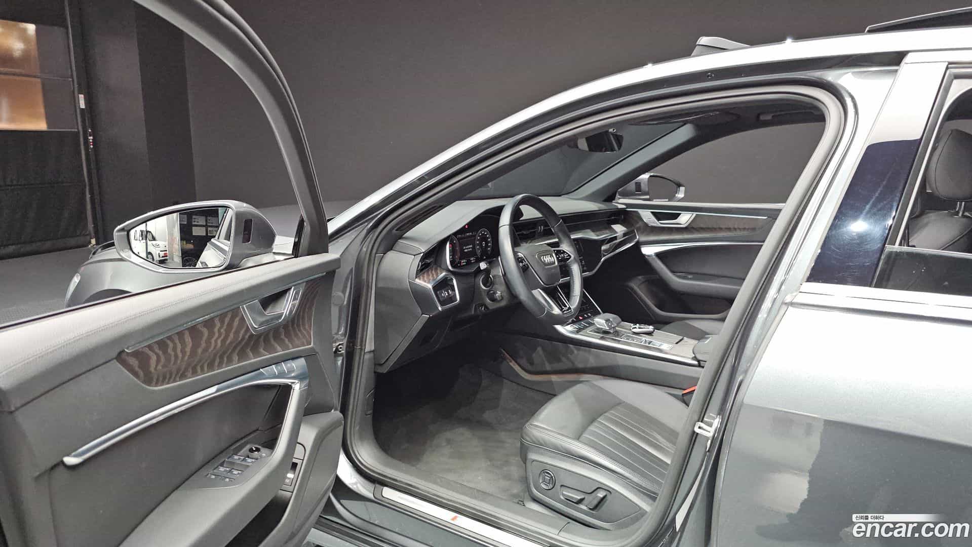 A6 Audi 2020.0-INNER-010