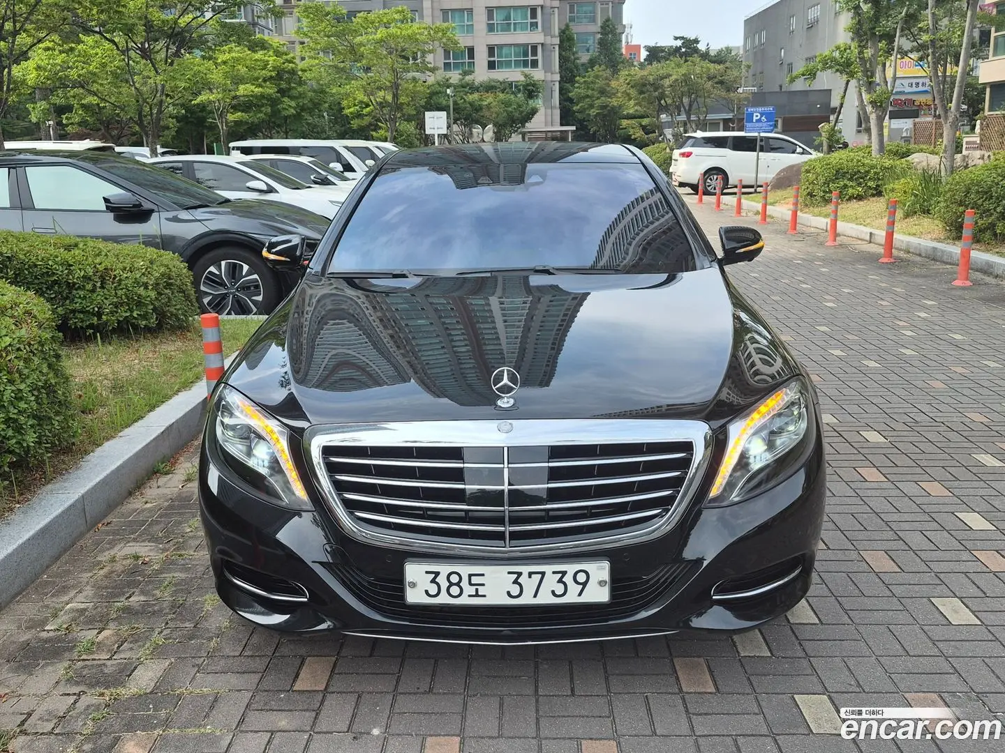 Main__Slider__Photo:S-Class Mercedes-Benz 2015.3-0