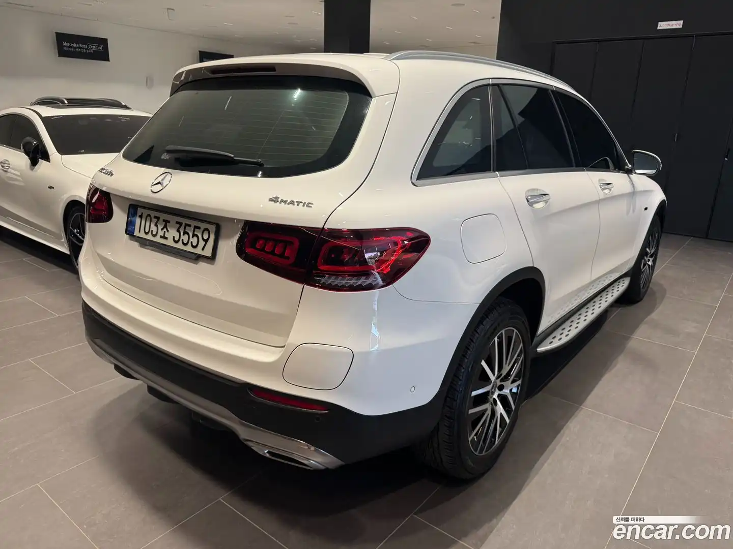 GLC-Class Mercedes-Benz 2021.4-OUTER-002