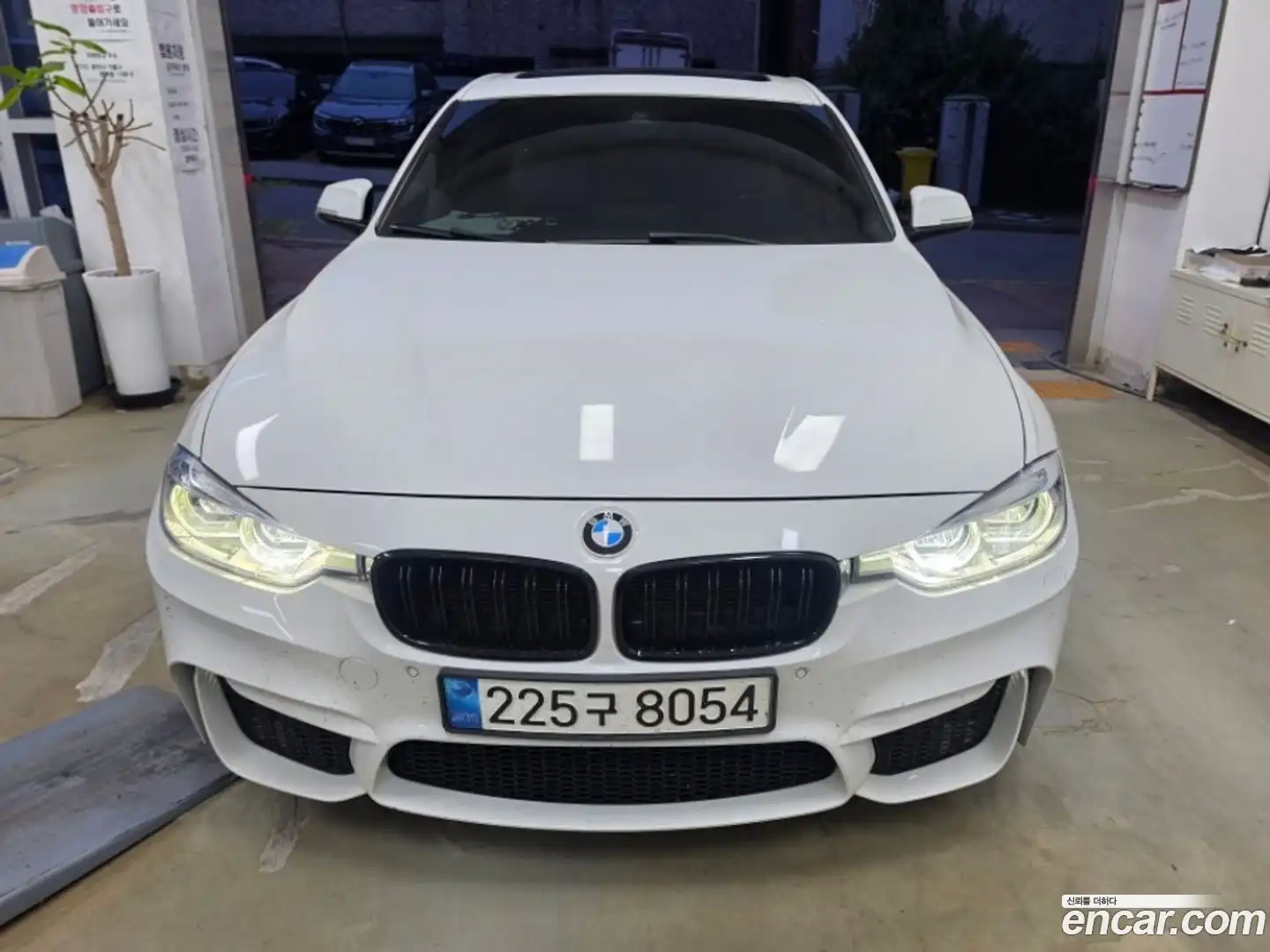 3-Series BMW 2015.9-INNER-007