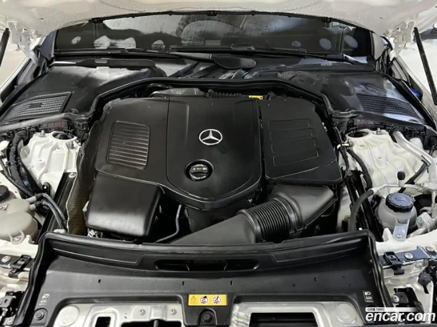 C-Class Mercedes-Benz 2023.1-OPTION-023