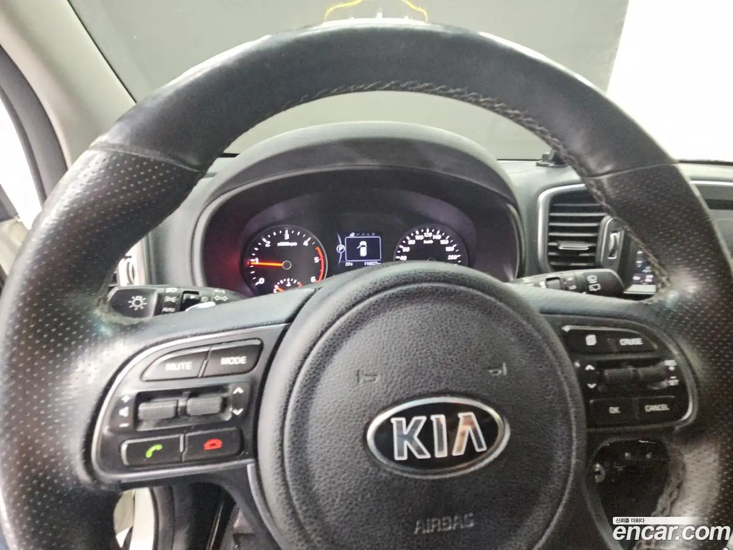 Sportage Kia 2016.8-INNER-008