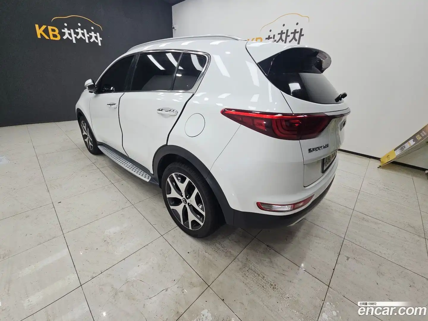 Sportage Kia 2016.8-OPTION-021