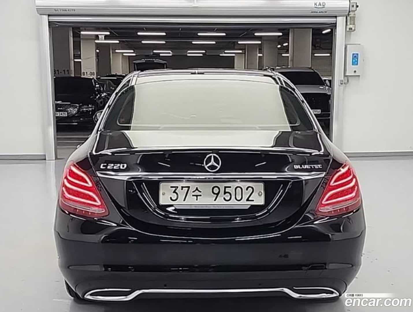 C-Class Mercedes-Benz 2015.3-OUTER-003