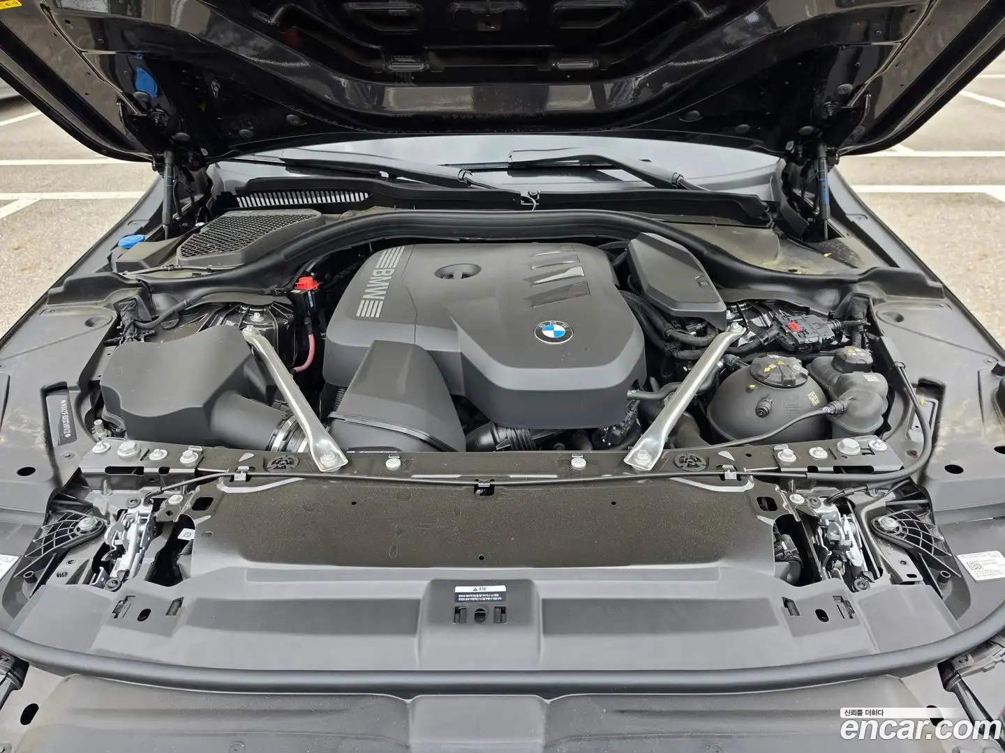 5-Series BMW 2025.8-OUTER-006