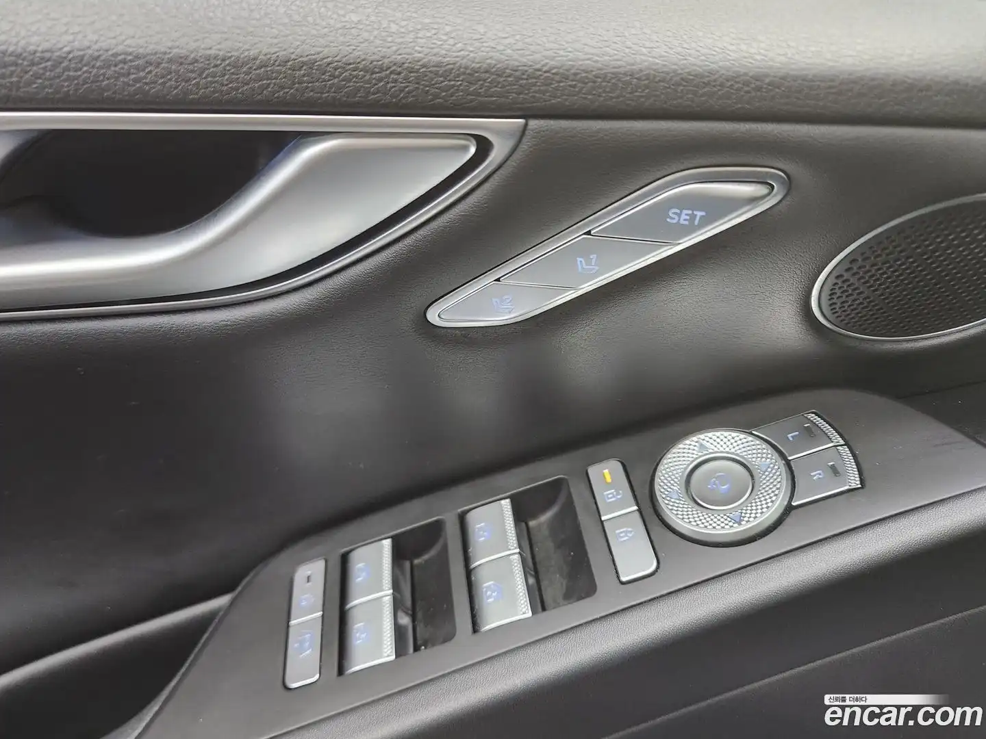 G80 Genesis 2025.7-INNER-008