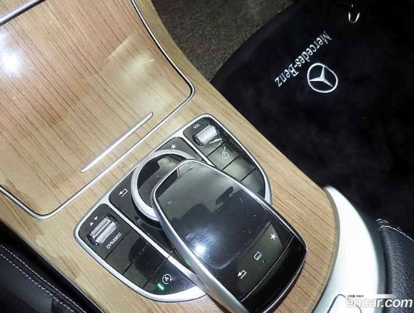C-Class Mercedes-Benz 2015.9-OPTION-017