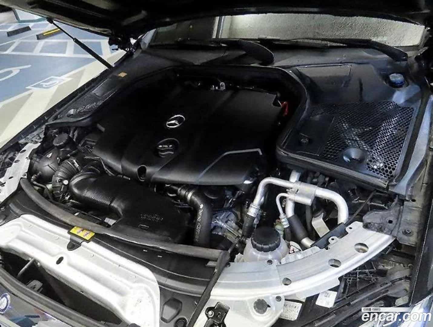 C-Class Mercedes-Benz 2015.9-OPTION-023