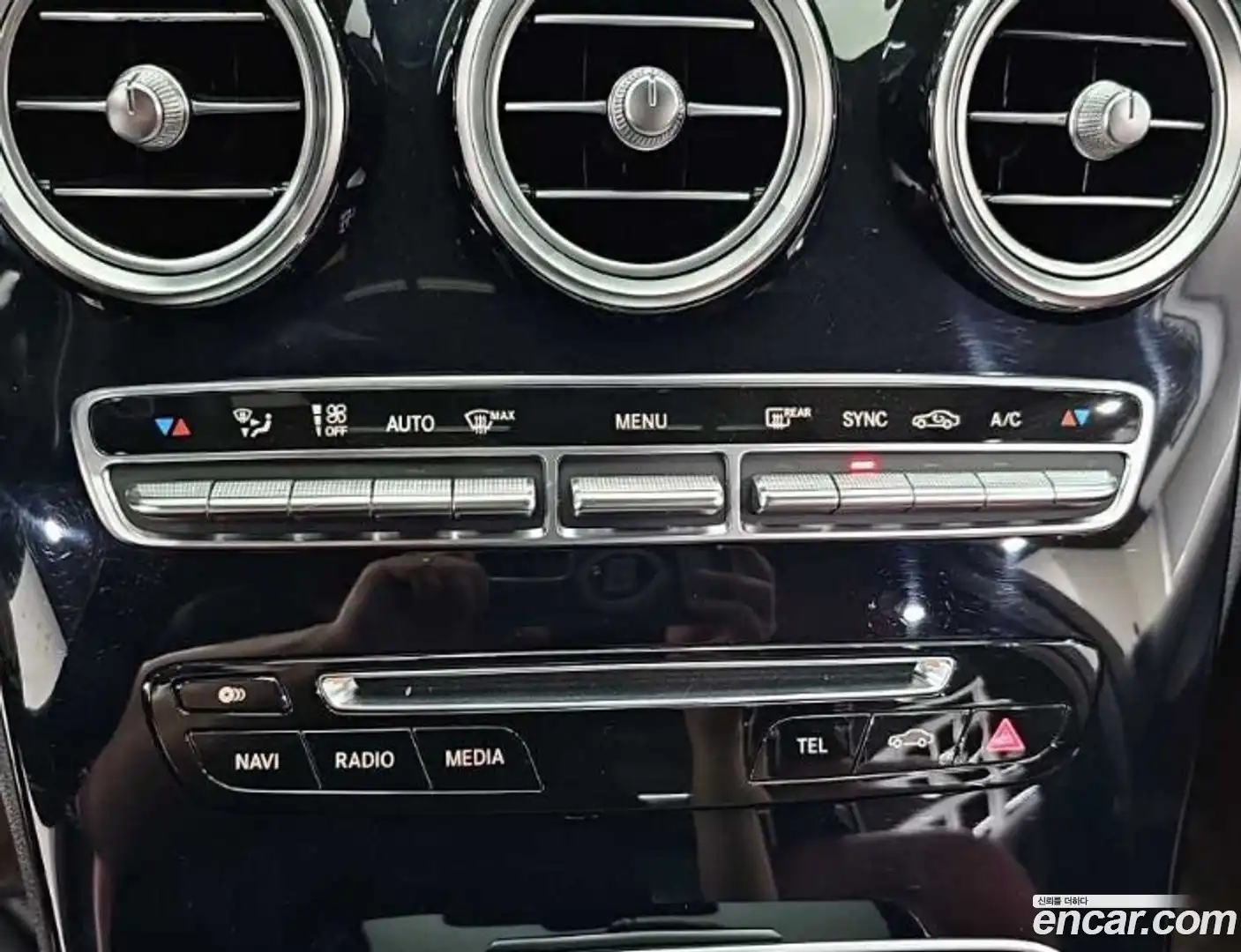 C-Class Mercedes-Benz 2015.7-INNER-010