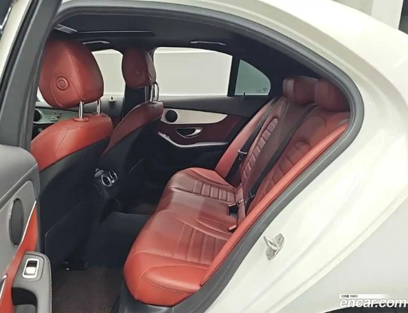 C-Class Mercedes-Benz 2015.7-OPTION-016