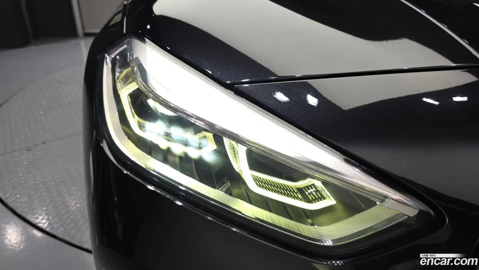 1-Series BMW 2021.10-OUTER-032