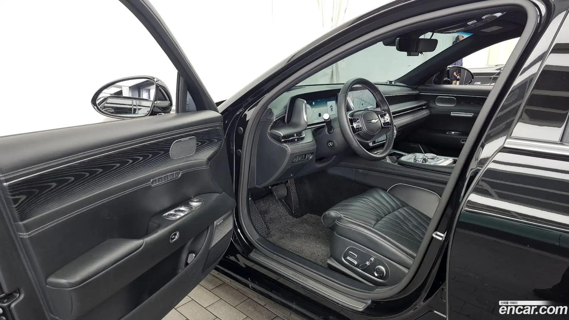 G90 Genesis 2023.2-INNER-010