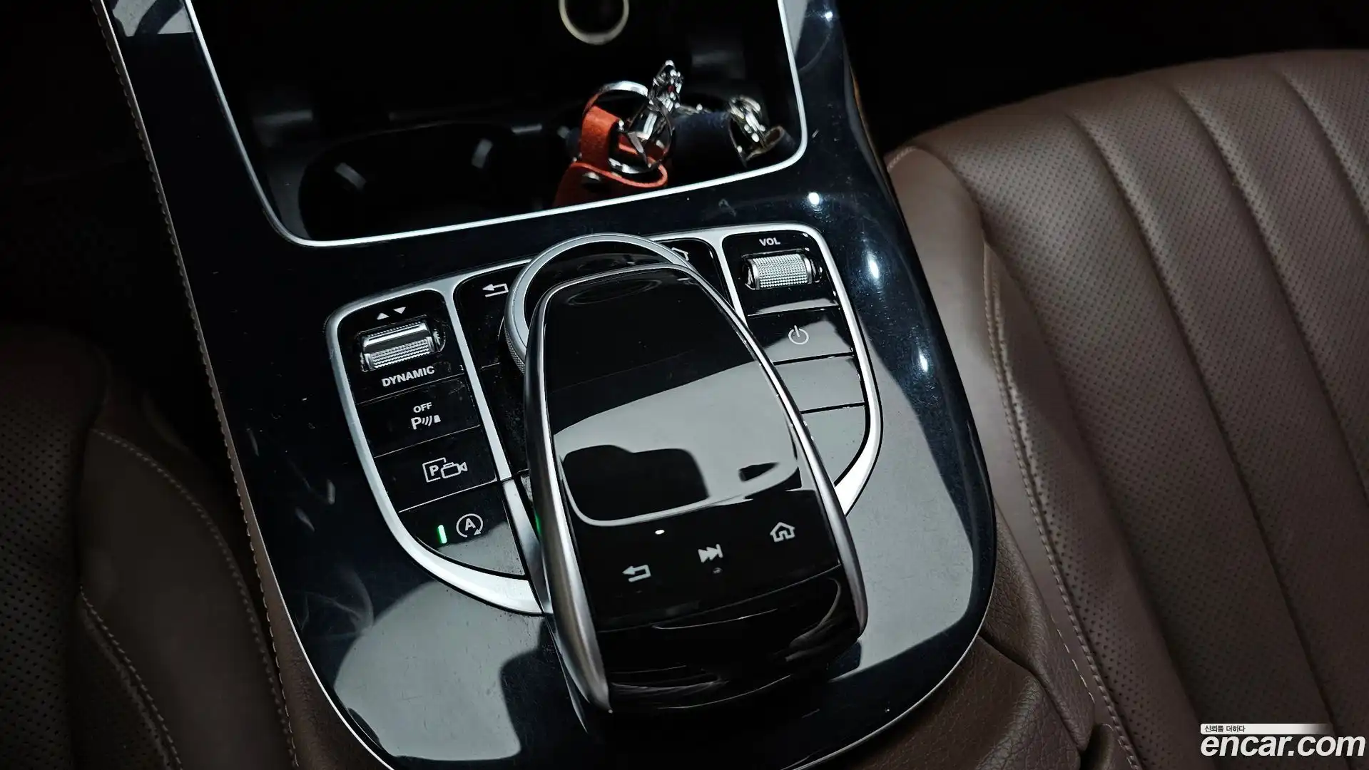 E-Class Mercedes-Benz 2017.0-OPTION-020
