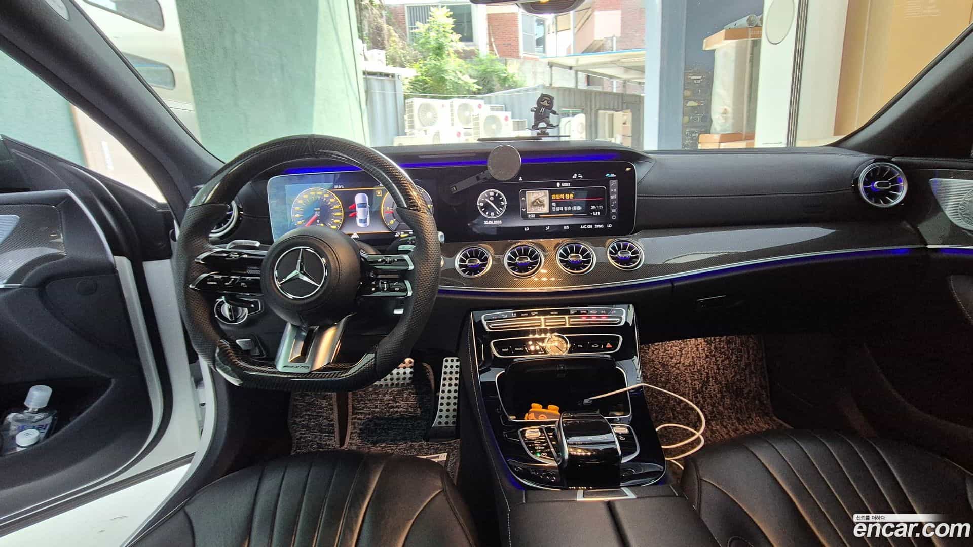 CLS-Class Mercedes-Benz 2020.2-INNER-009