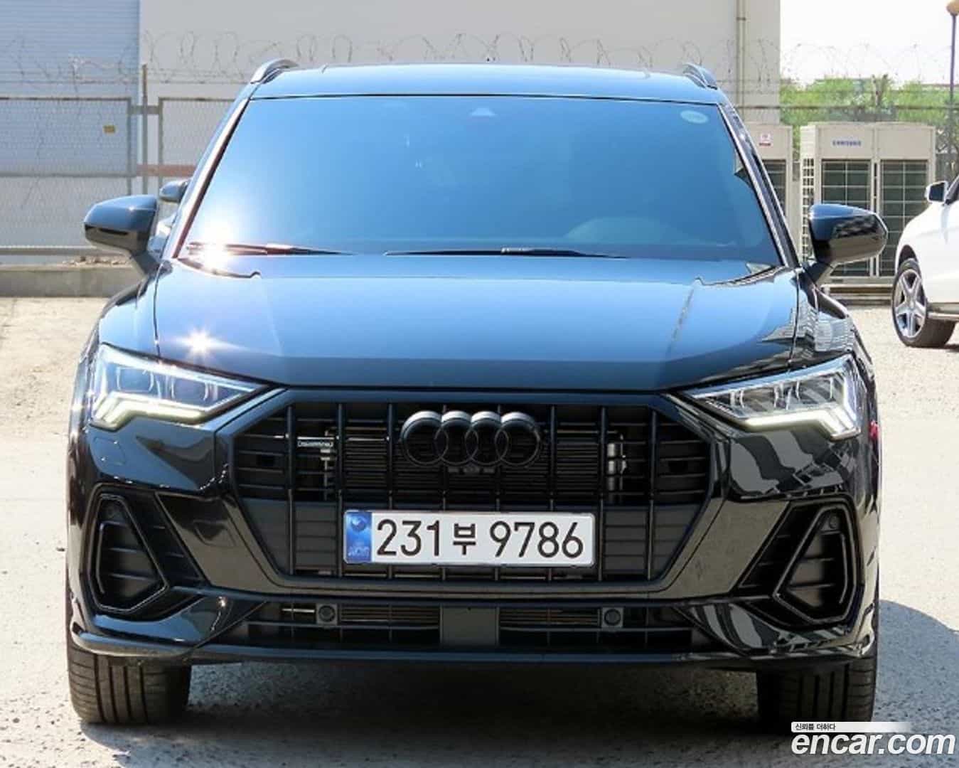 Q3 Audi 2025.2-OUTER-004