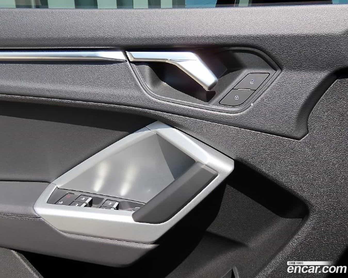 Q3 Audi 2025.2-OPTION-021