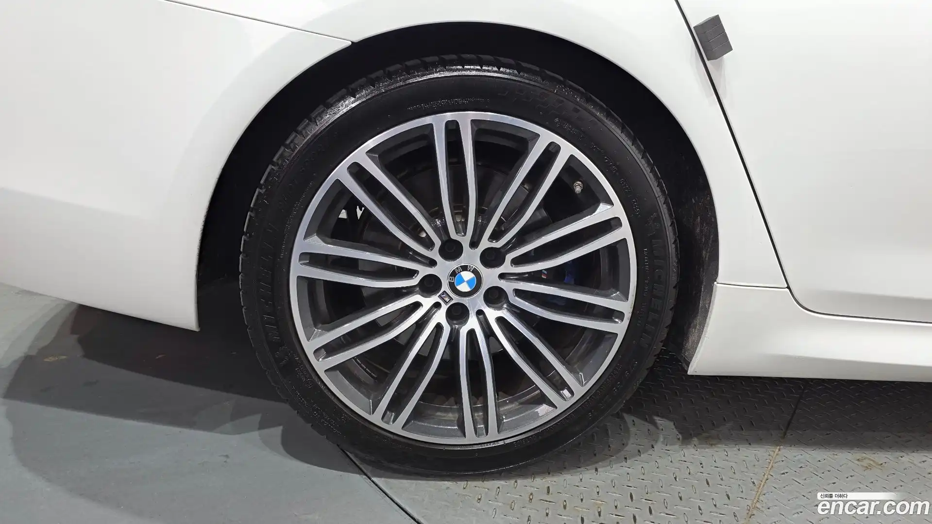5-Series BMW 2019.9-OUTER-005