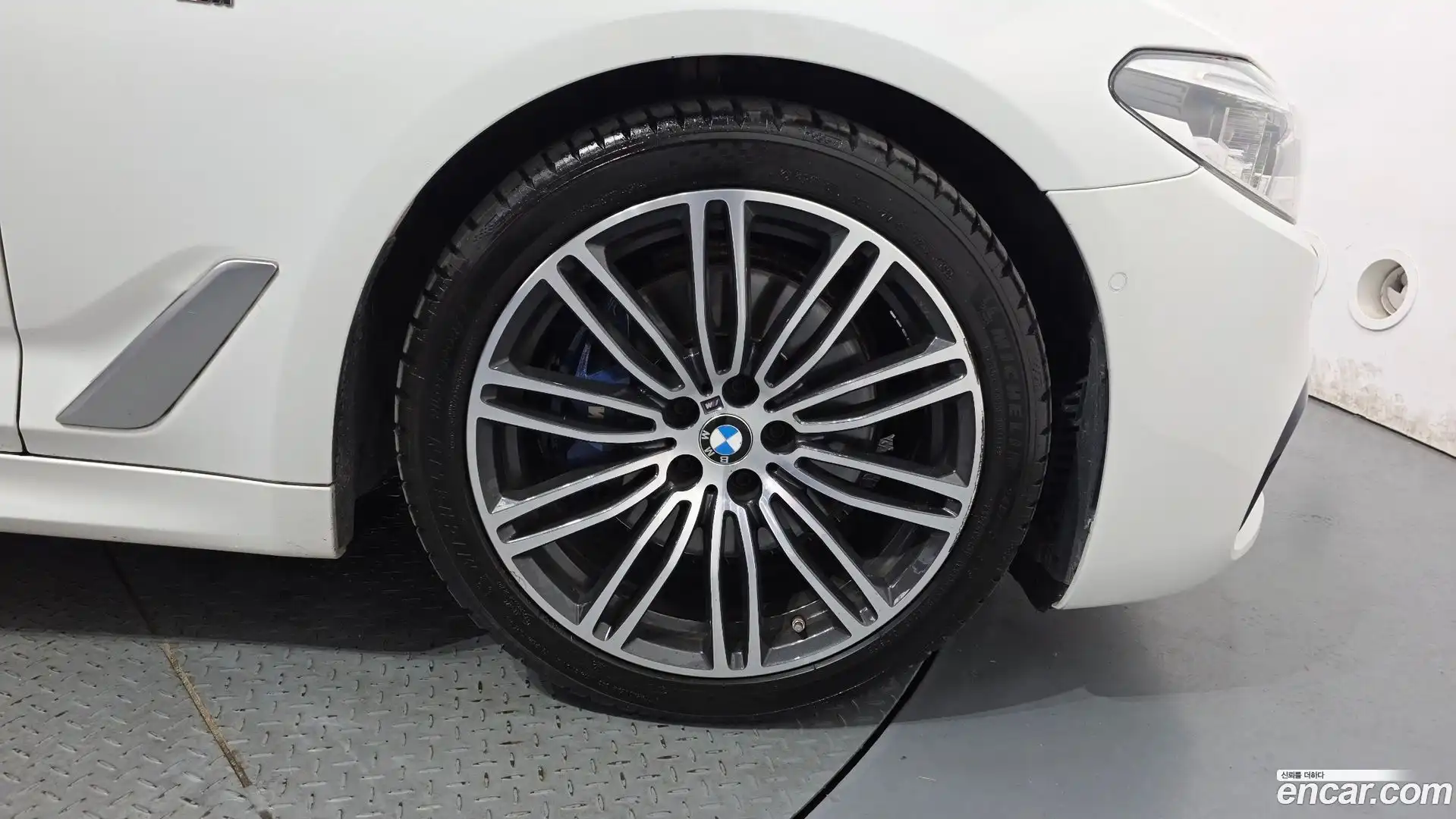 5-Series BMW 2019.9-OUTER-031