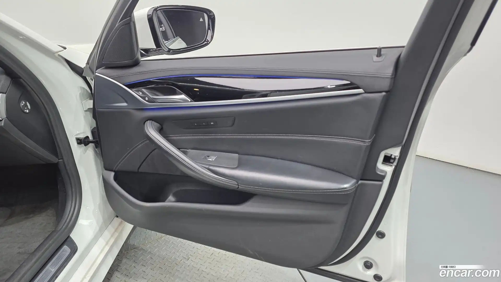 5-Series BMW 2019.9-INNER-034