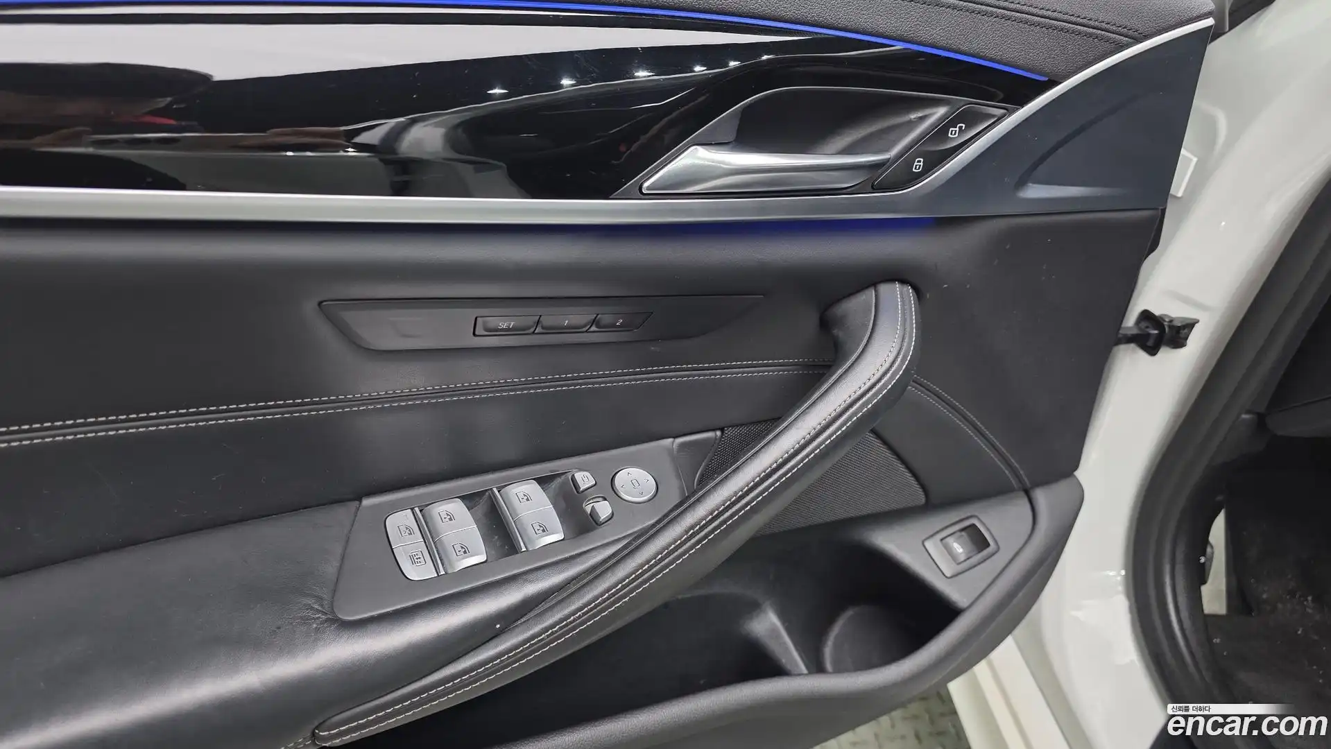 5-Series BMW 2019.9-OPTION-041