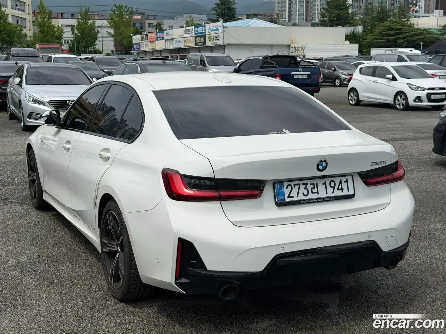 3-Series BMW 2025.5-OUTER-002