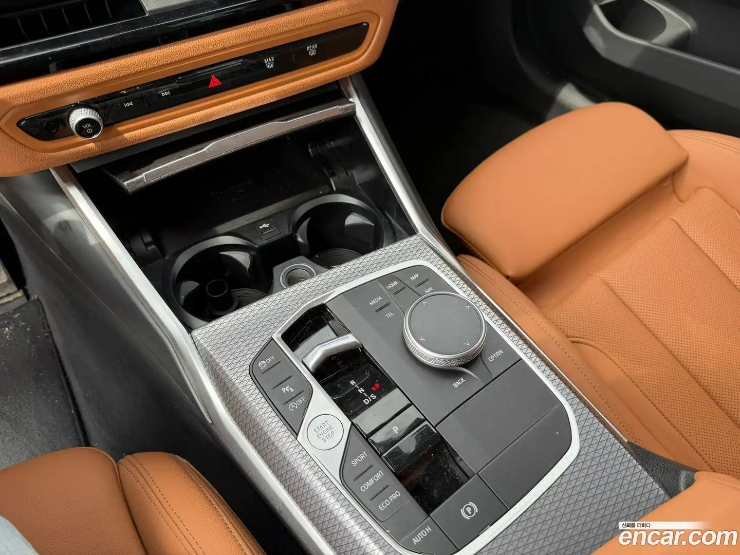 3-Series BMW 2025.5-INNER-010