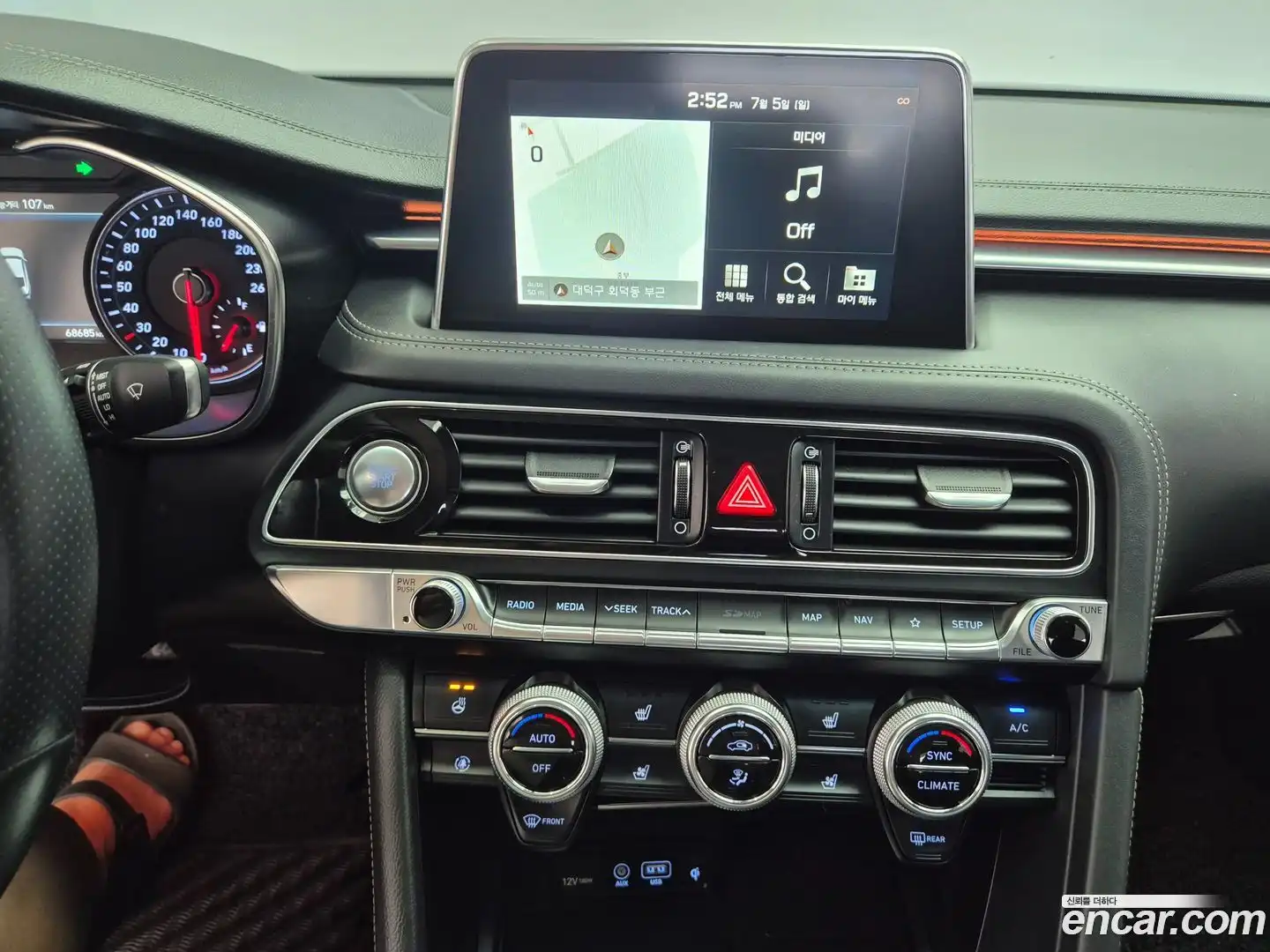 G70 Genesis 2019.0-OPTION-017