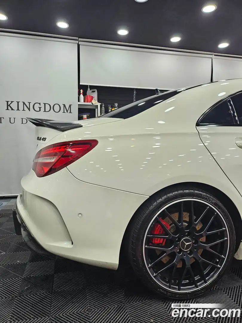 CLA-Class Mercedes-Benz 2017.5-OUTER-003