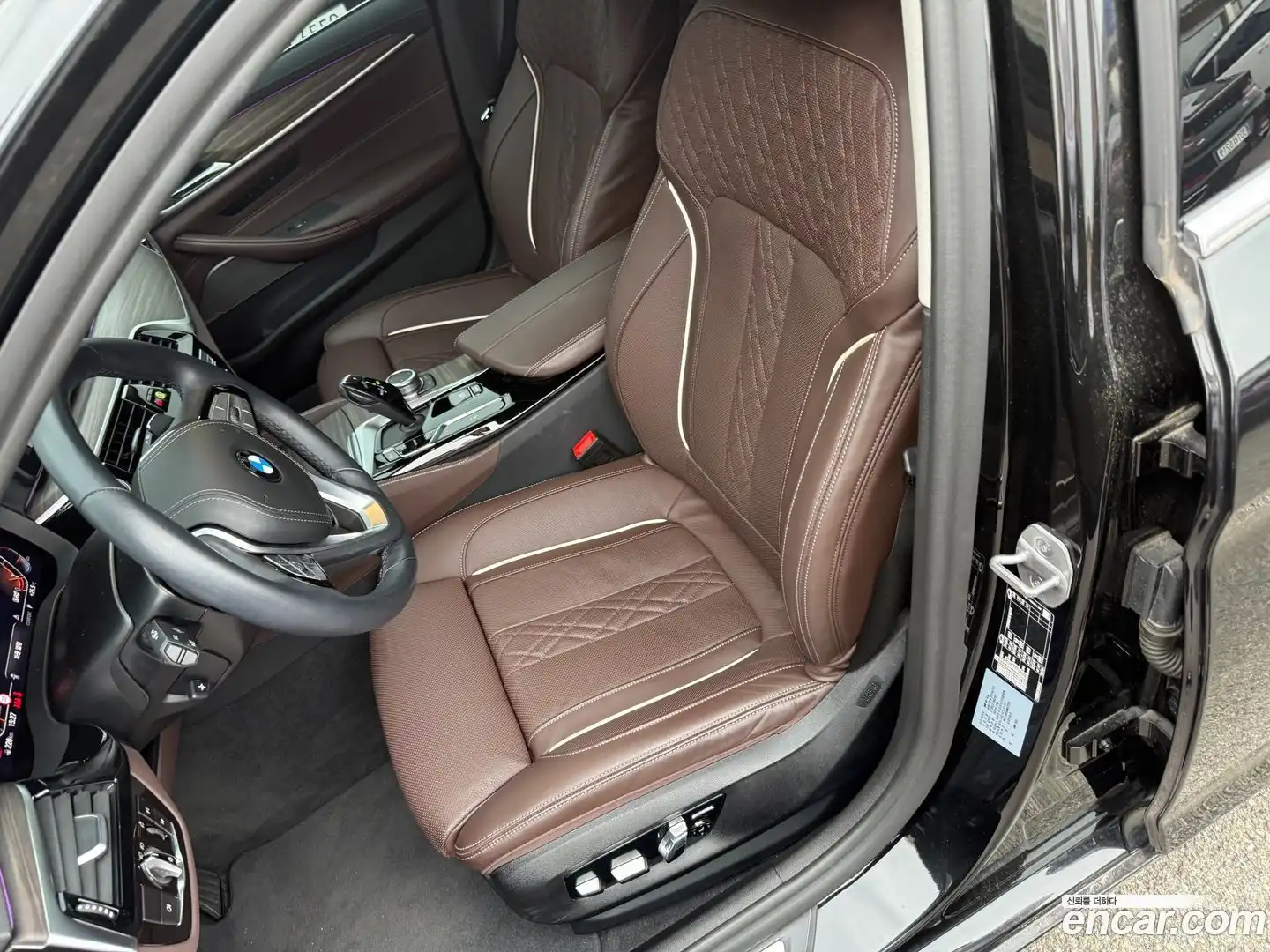 5-Series BMW 2022.5-INNER-010