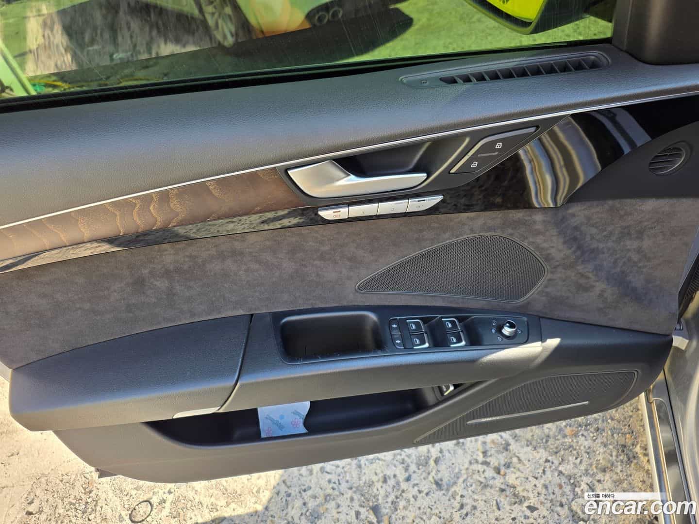 A8 Audi 2016.11-OPTION-016
