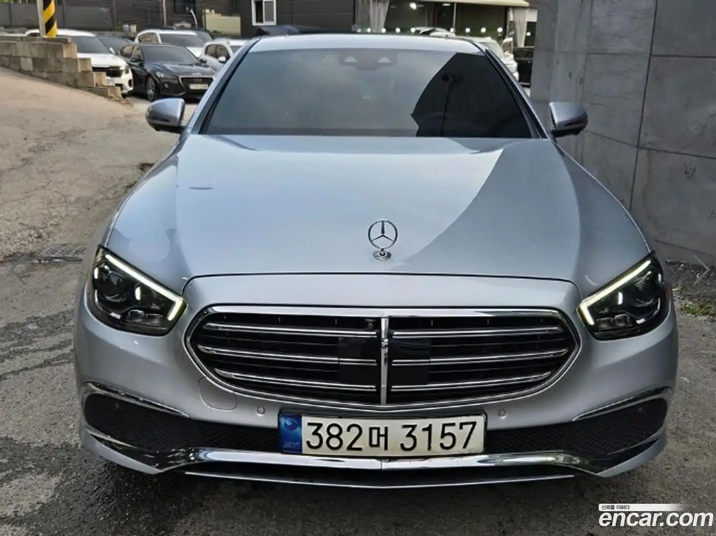 E-Class Mercedes-Benz 2021.5-OUTER-001