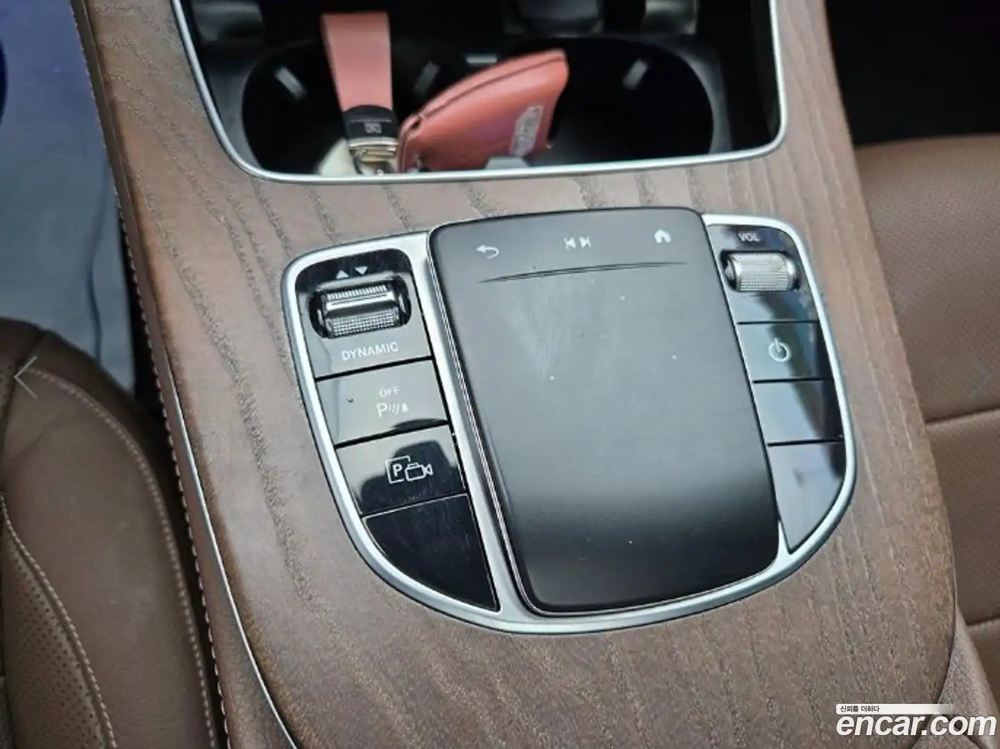 E-Class Mercedes-Benz 2021.5-OPTION-016
