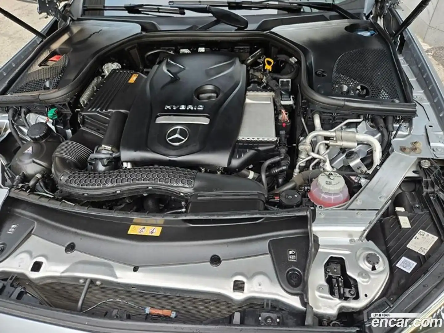 E-Class Mercedes-Benz 2021.5-OPTION-023