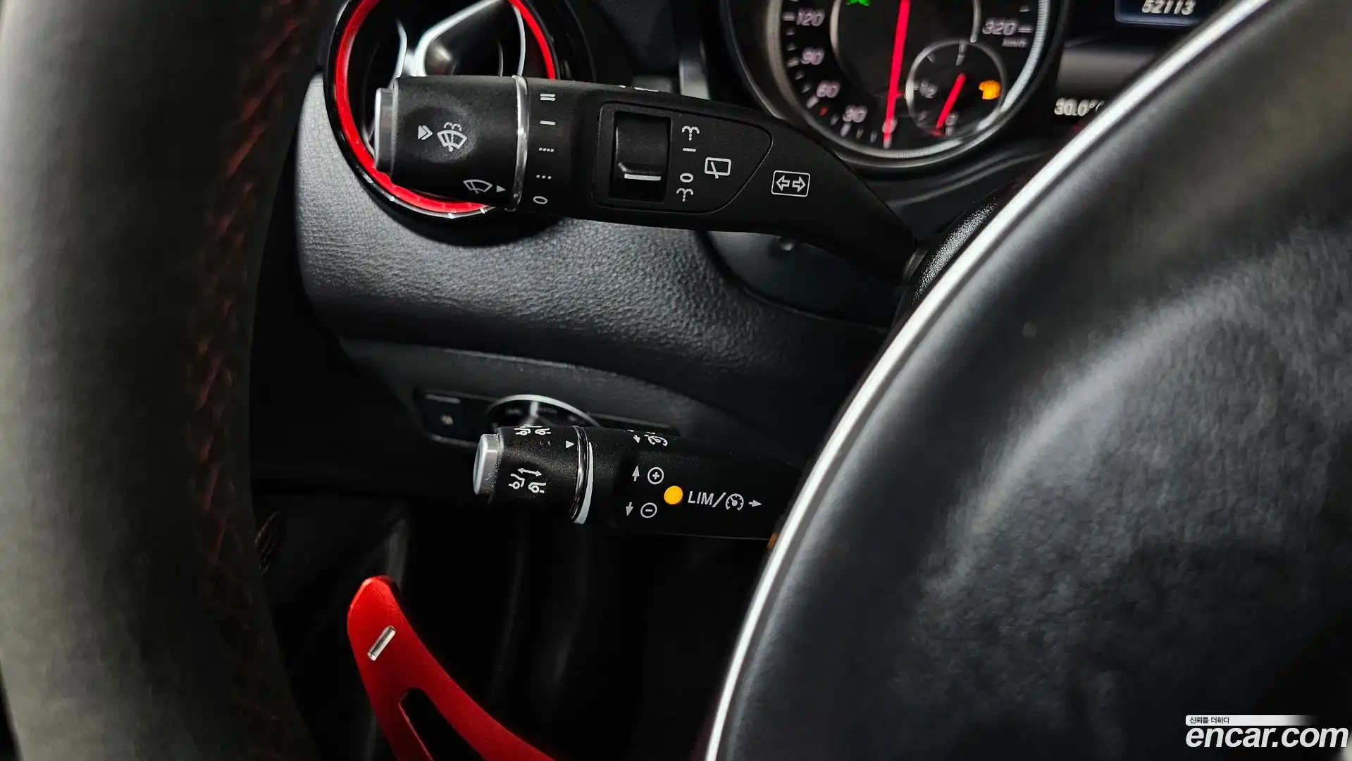 GLA-Class Mercedes-Benz 2019.4-OPTION-040