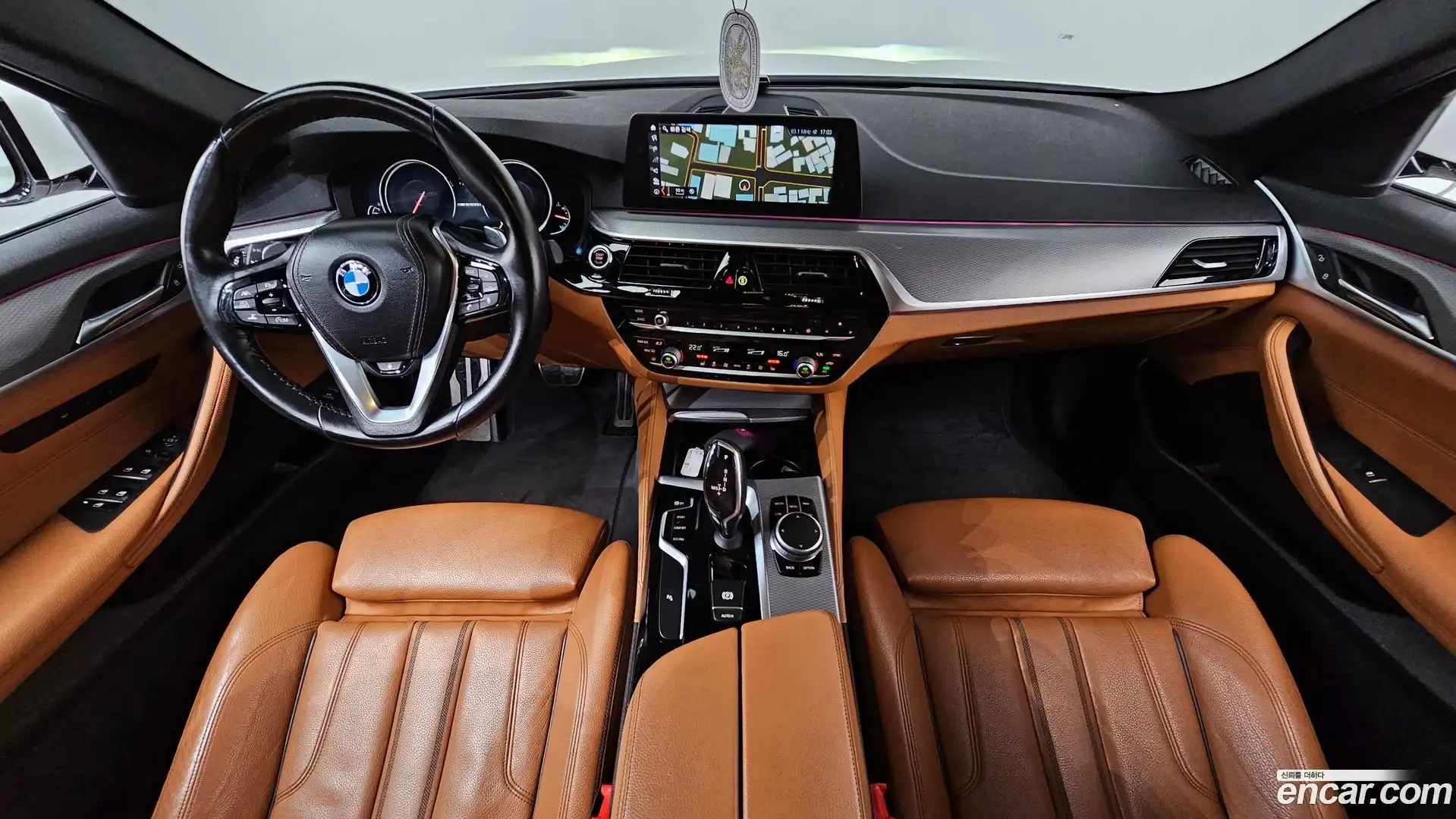 5-Series BMW 2017.10-INNER-007