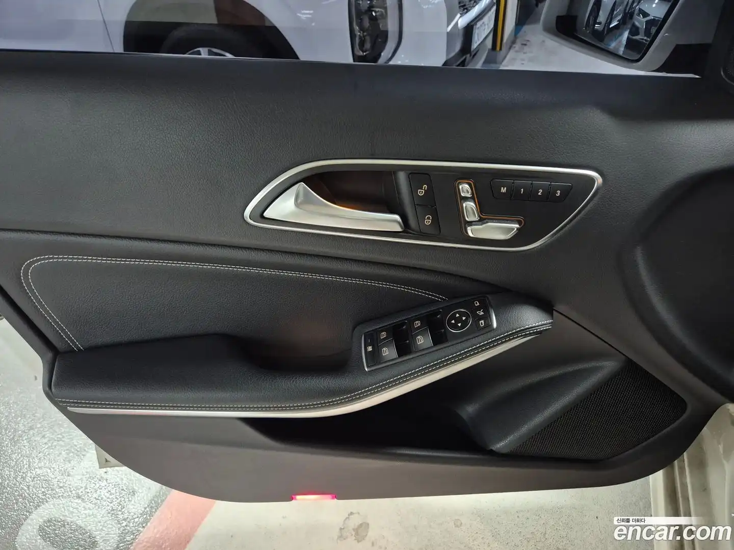 A-Class Mercedes-Benz 2018.3-OPTION-015