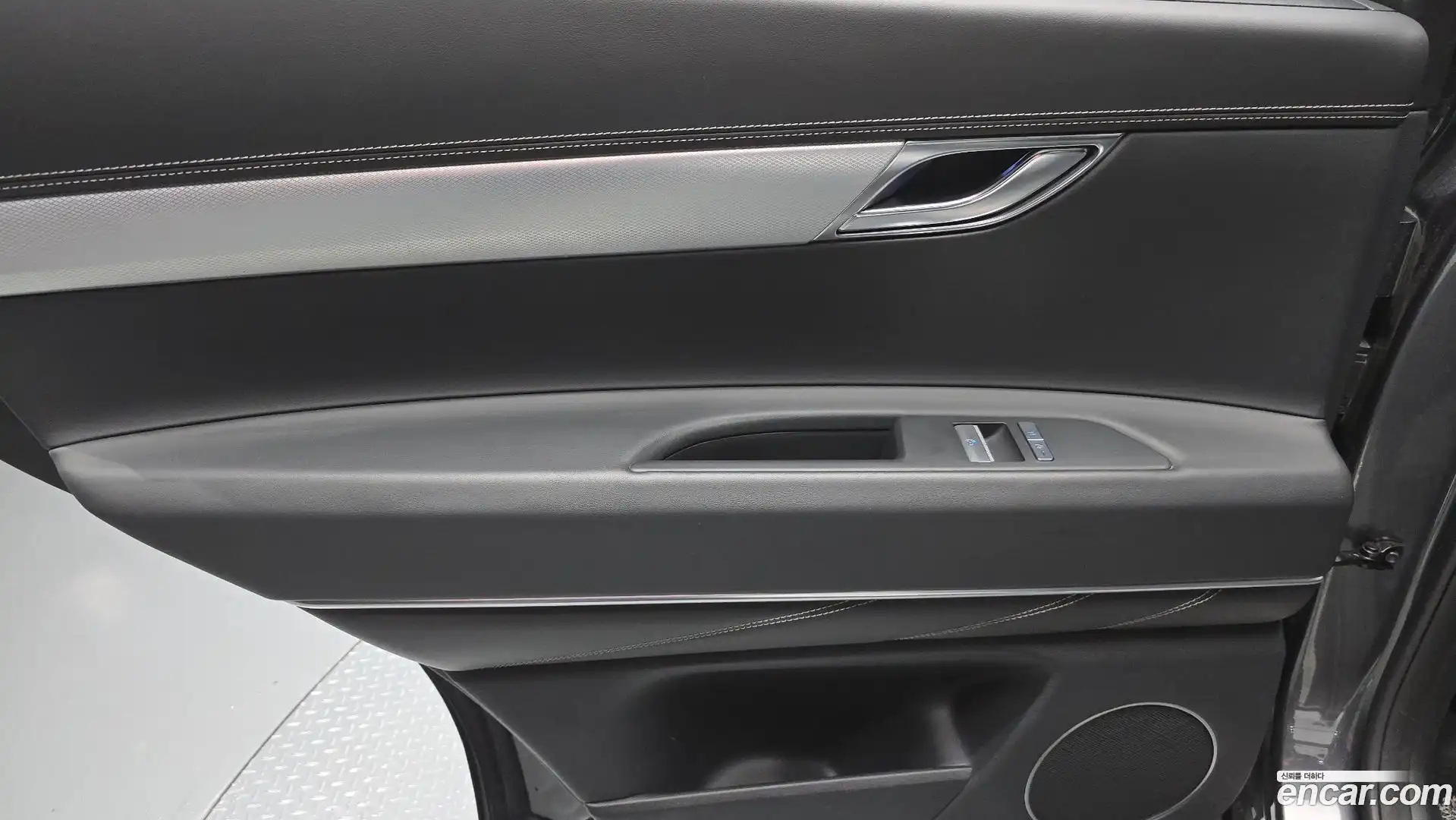 GV80 Genesis 2021.11-INNER-035
