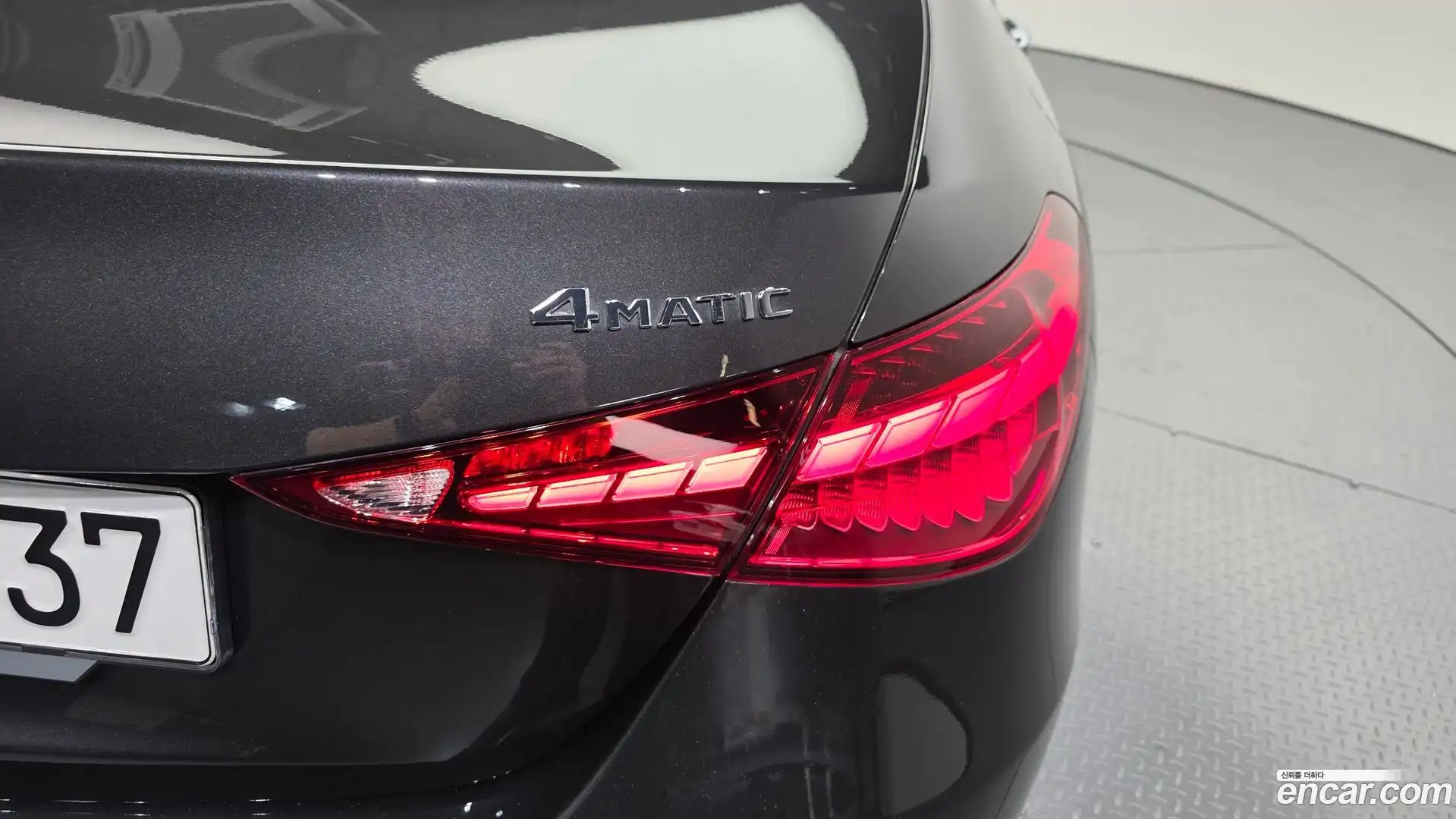 C-Class Mercedes-Benz 2022.4-OUTER-033