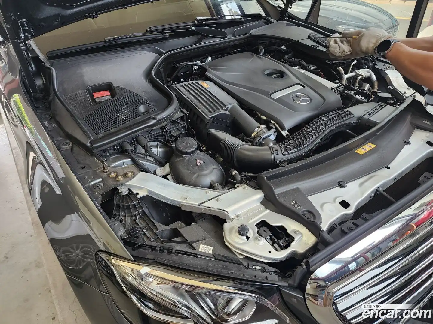 E-Class Mercedes-Benz 2019.2-OUTER-006
