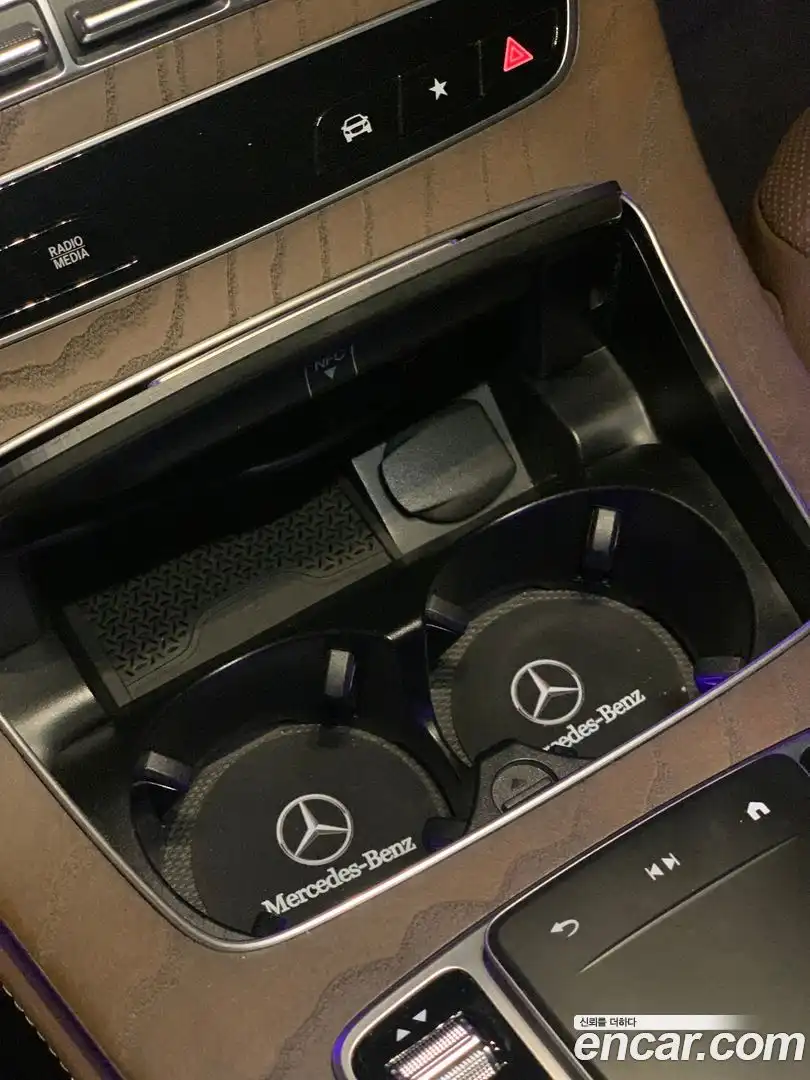 E-Class Mercedes-Benz 2021.2-INNER-009