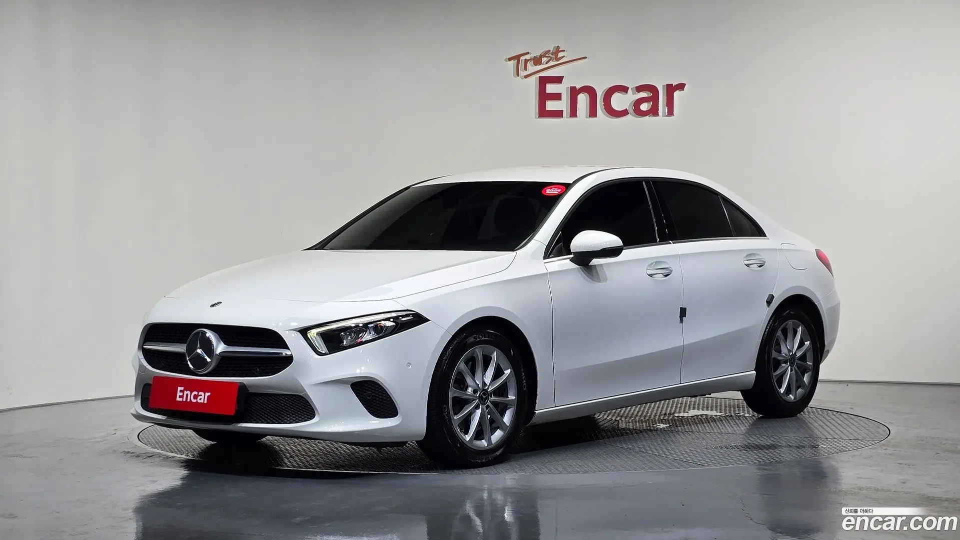 Main__Slider__Photo:A-Class Mercedes-Benz 2020.8-0