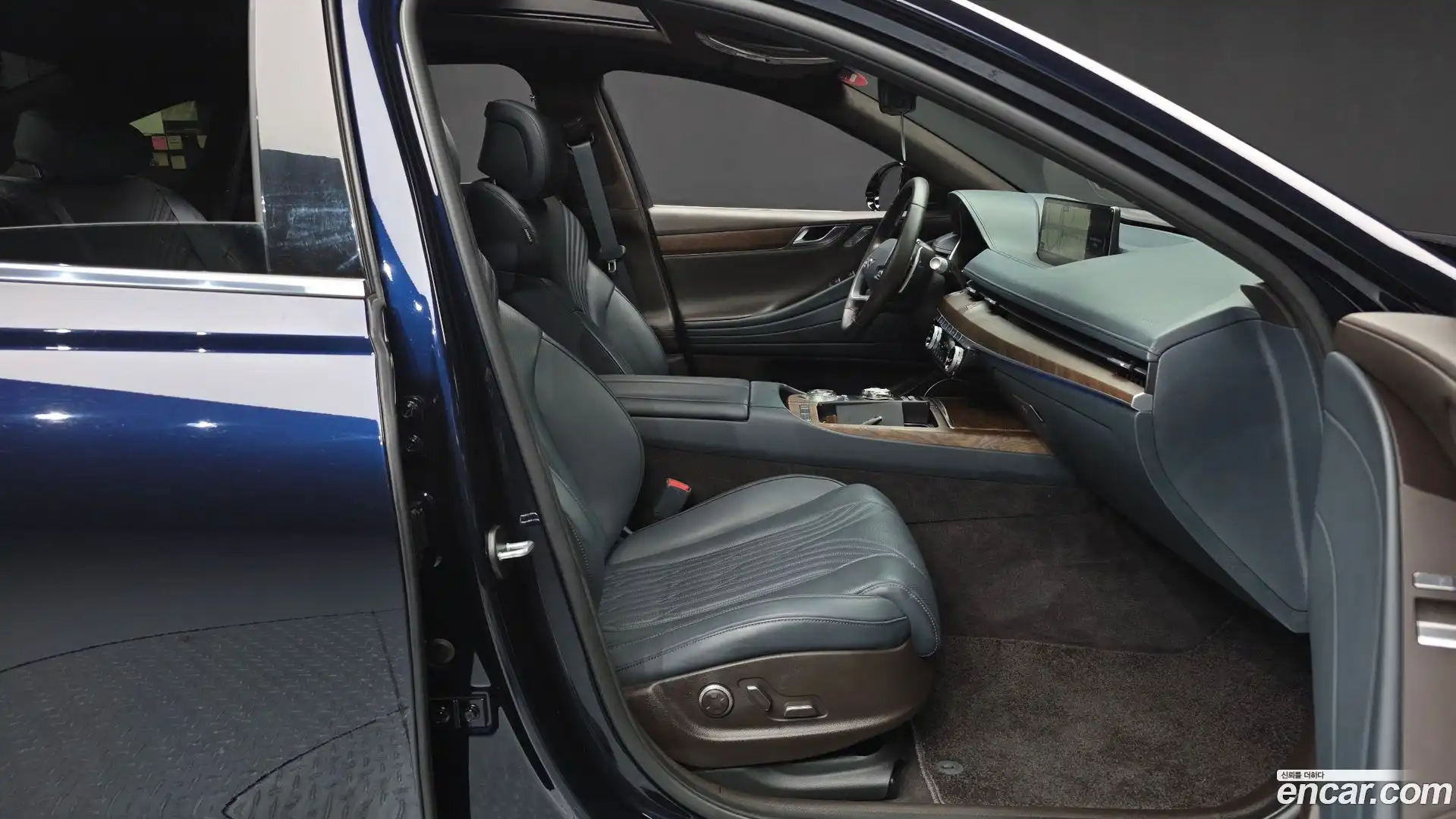 G80 Genesis 2023.5-INNER-036