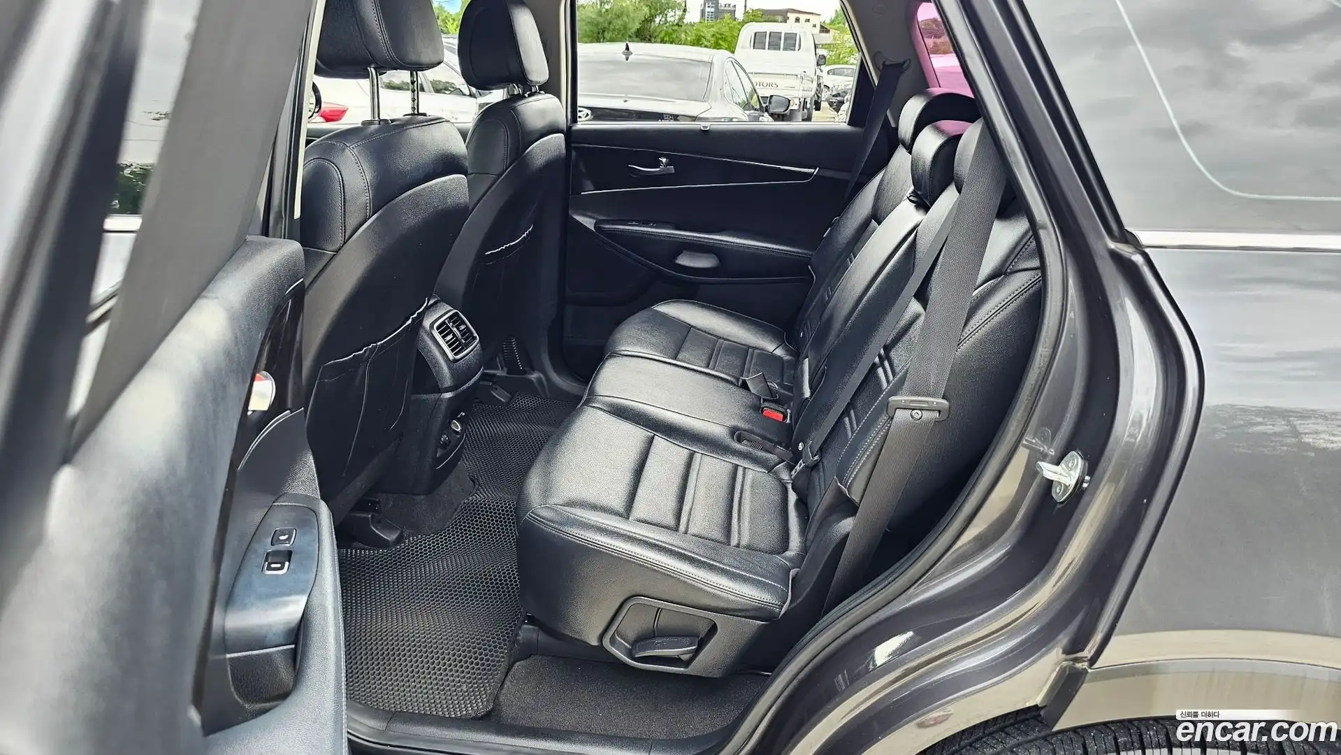 Sorento Kia 2015.5-OPTION-015