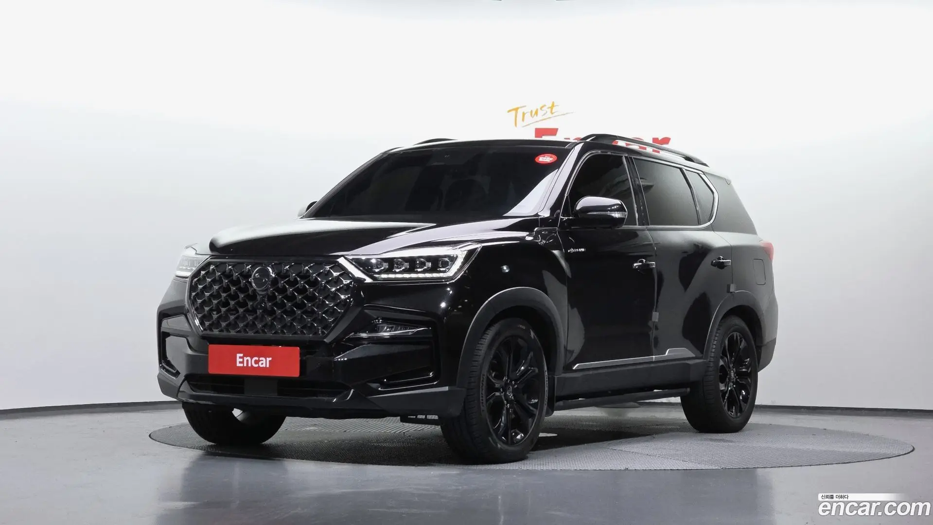 Main__Slider__Photo:Rexton KG Mobility 2020.11-0